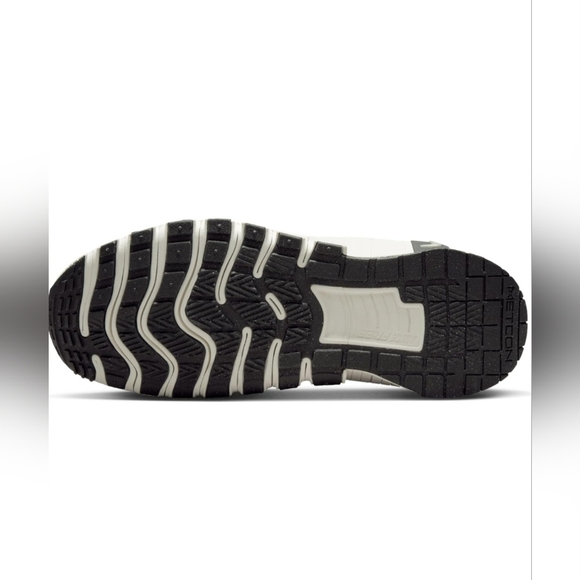 Nike Free Metcon 6 Glitter Sail White Sneakers, Size 8 FZ1695-101 - Picture 5 of 12